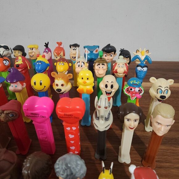 Pez Dispensers Vintage Lot of 52 Star Wars Flinstone Snoopy Lord of the Rings ET - Picture 7 of 10